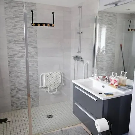 펜션 Charmante Petite Maison De